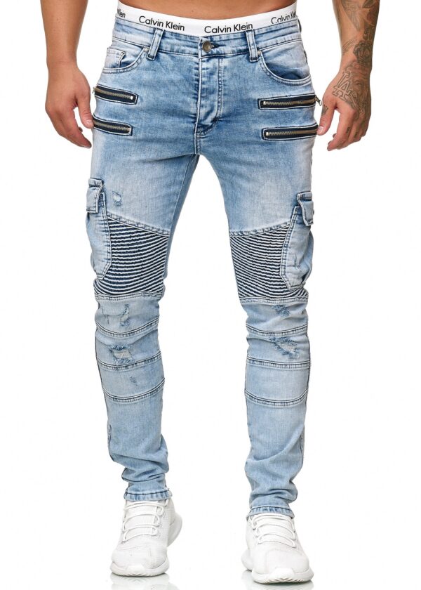 Jeans med cargofickor och stretch ljusblå