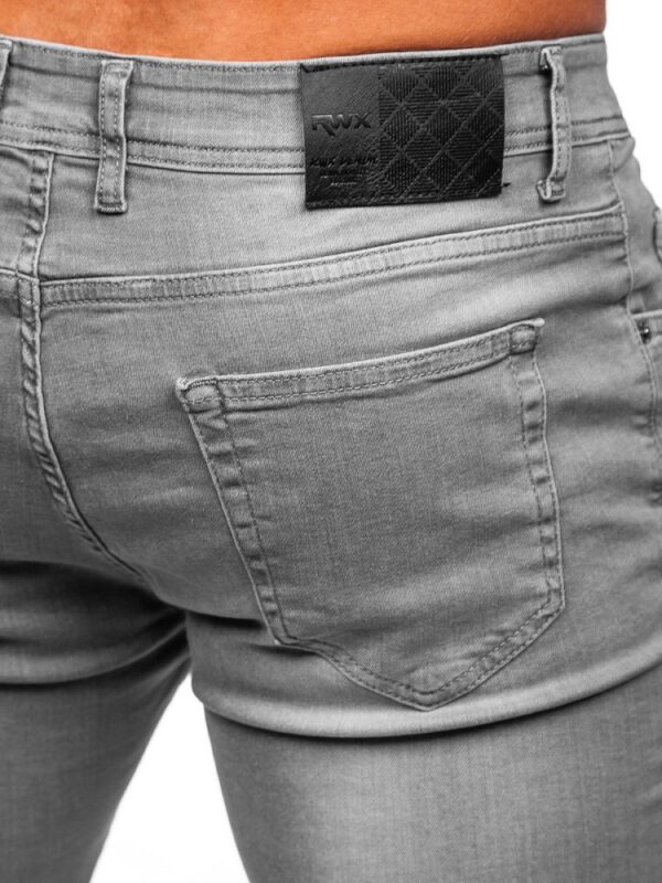 Ljusgråa slim fit jeans - Herrjeans 489 kr zoom bakifrån