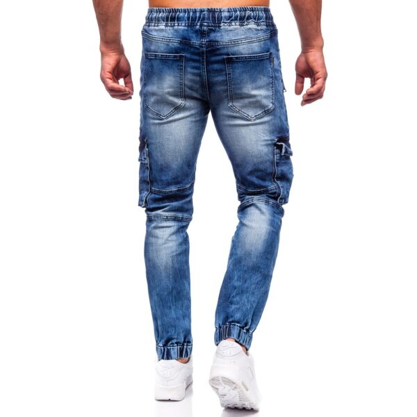 Blåa slitna jeans joggers med benfickor bakifrån