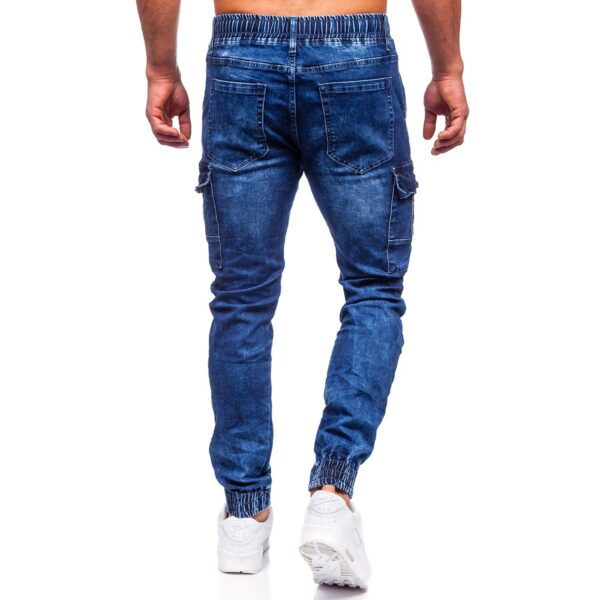 Blåa jeans joggers med cargofickor med knapp bakifrån