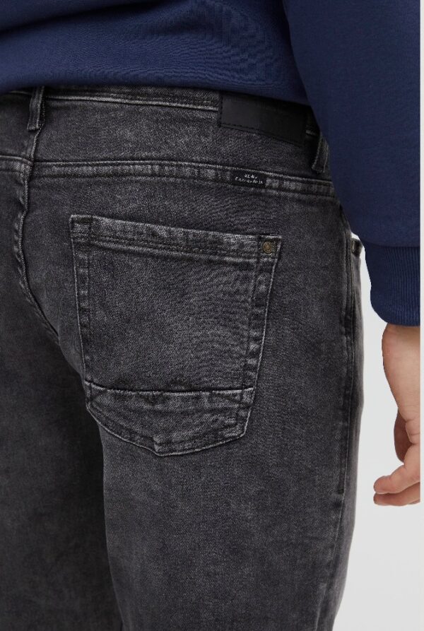 Blend Blizzard jeans multiflex i färgen denim grey - Herrjeans zoom bakifrån