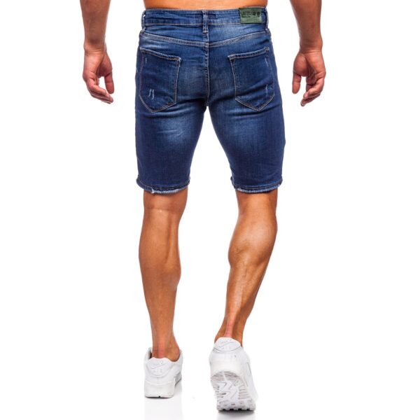 Blåa shorts - Slitna jeansshorts bakifrån