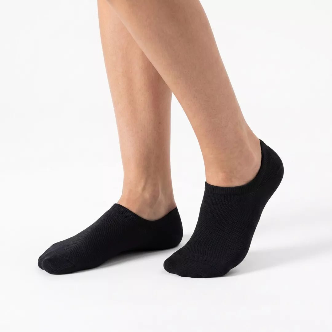 Svarta bambustrumpor Footies BENYSØN® 12-pack i storpack med osynlig passform