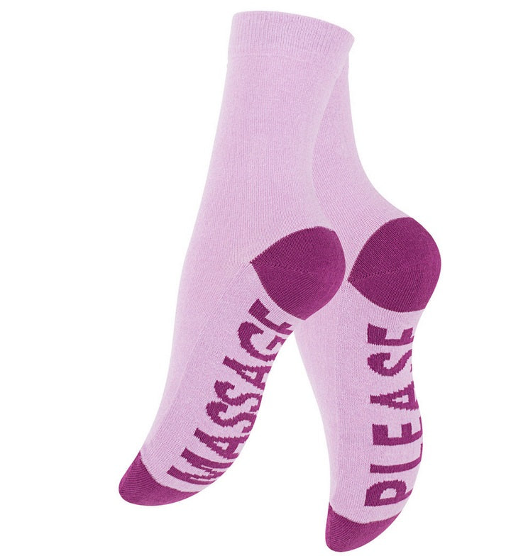 Strumpor med text under foten massage please