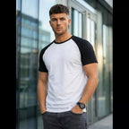Basic T-shirt vit och svart