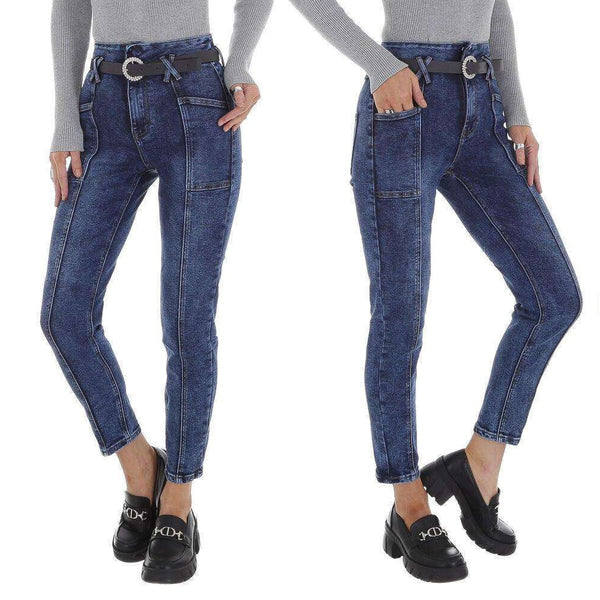 Damjeans med hög midja och bälte ingår