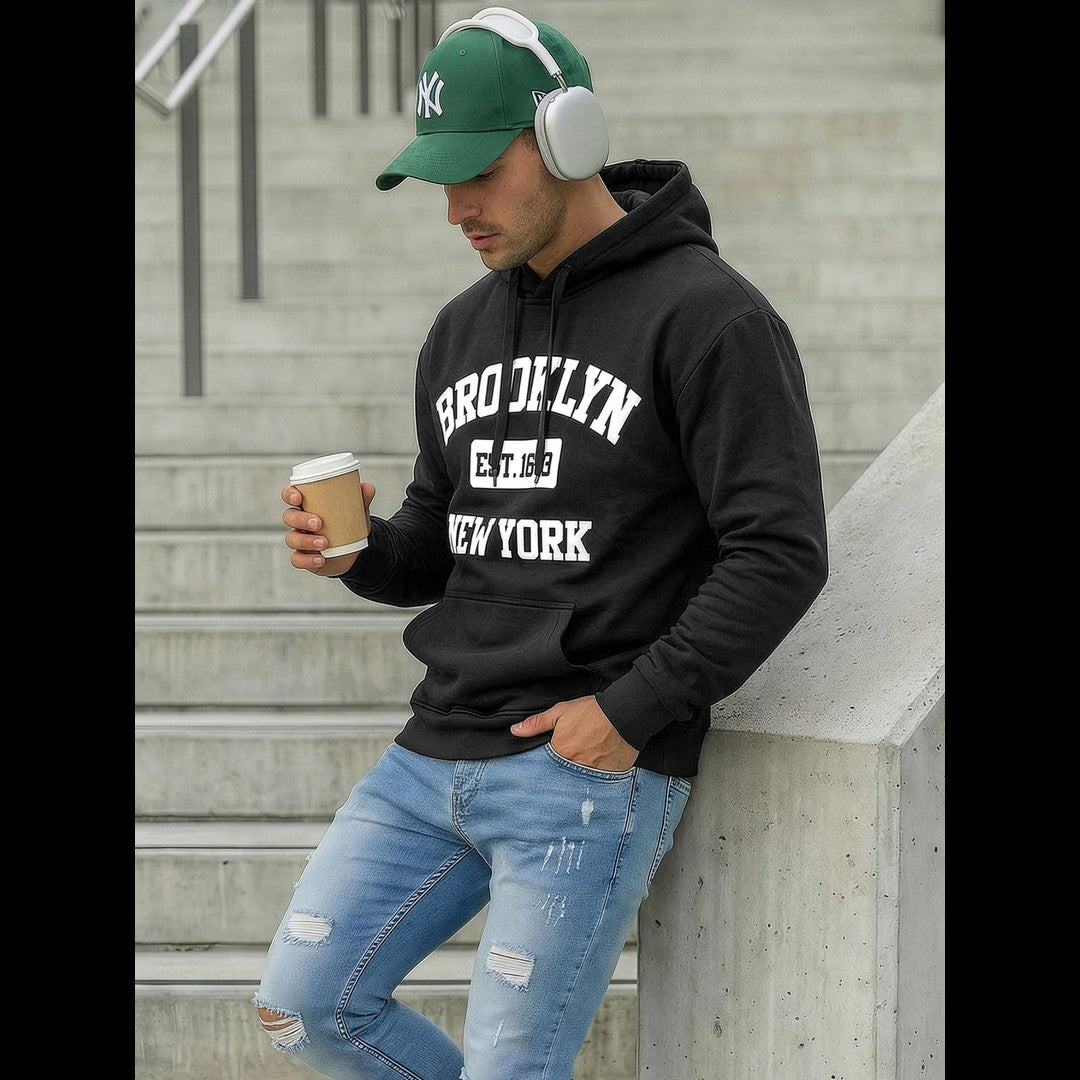 Svart hoodie för herr med Brooklyn New York-tryck i streetwear-stil