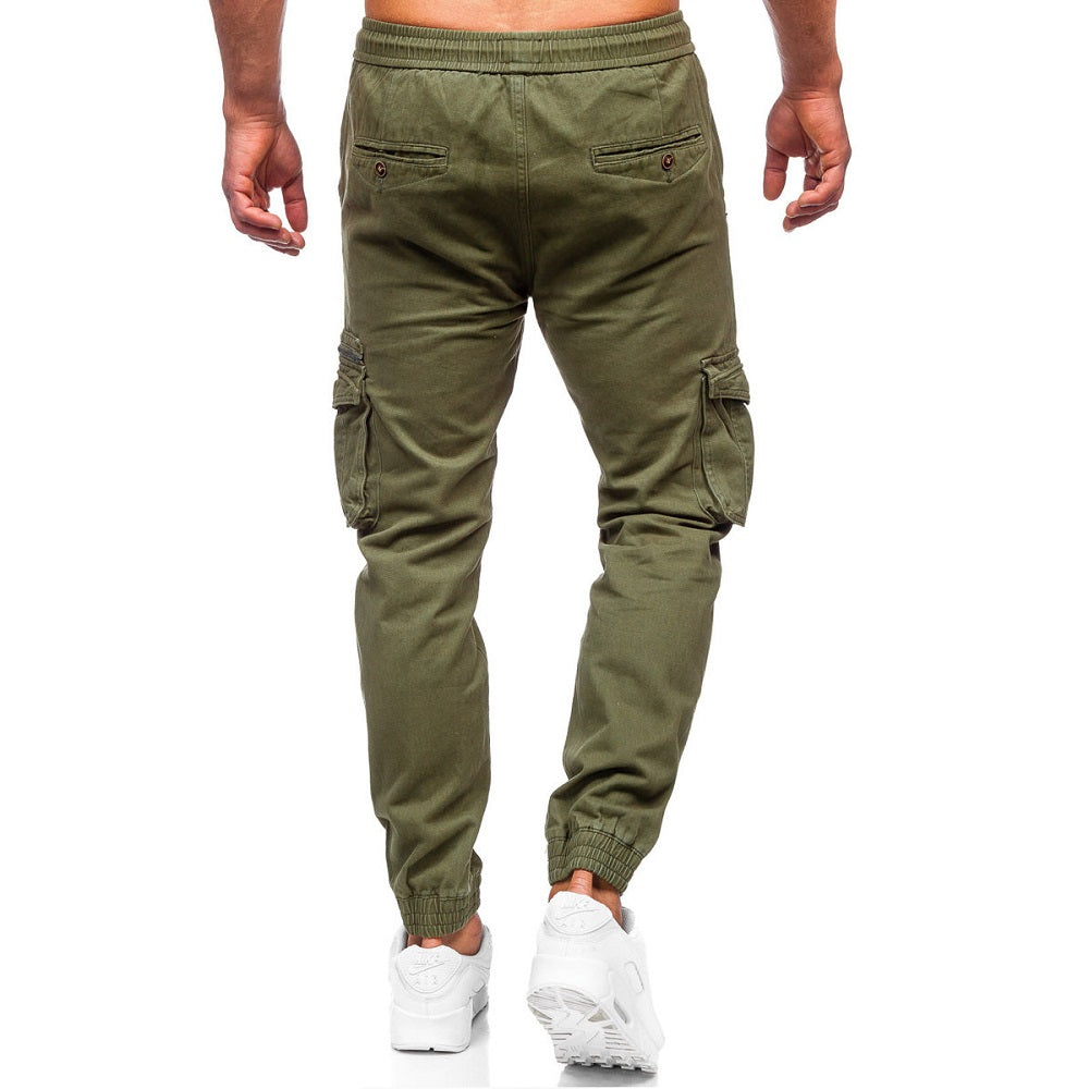 Joggers herr 499 kr - gröna herrbyxor med cargofickor bakifrån
