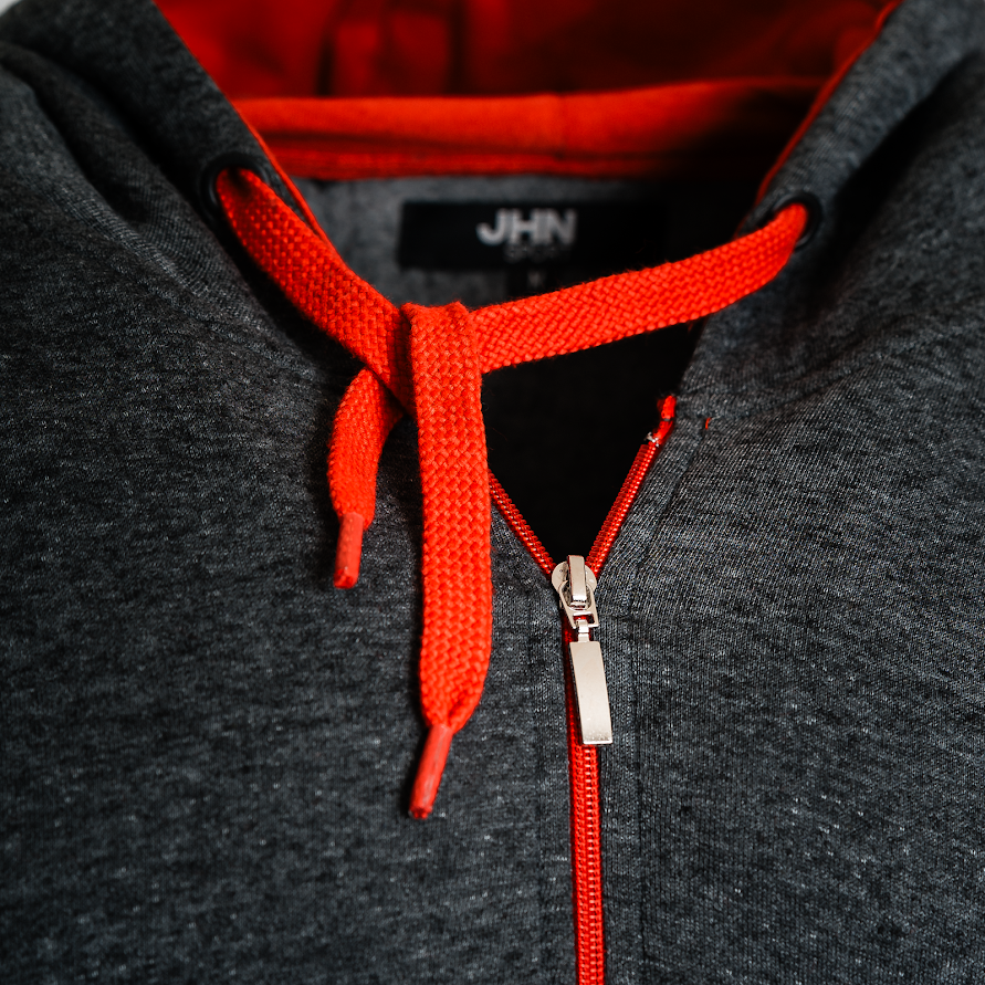 Mörkgrå träningsoverall med byxor och tröja - in zoomad