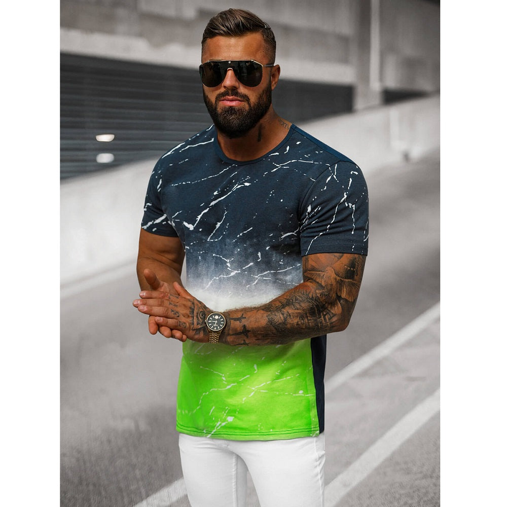Häftig trefärgad t-shirt - Marmorerade sidan