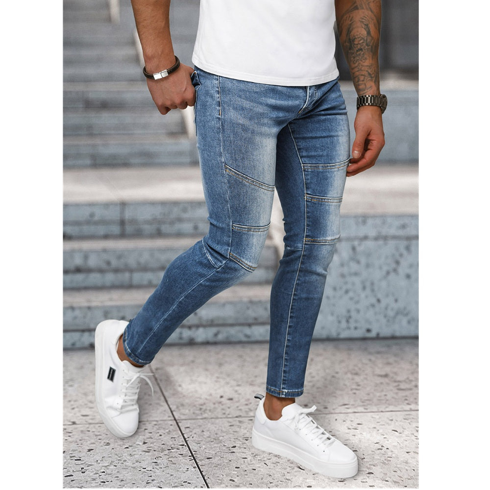 Trendiga slim fit jeans herr framifrån