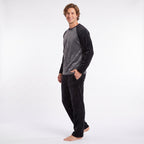 Varm svart pyjamas herr i coral fleece – Gaubert från sidan