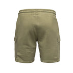 Mjukisshorts herr i kakigrön färg och cargofickor bakifrån