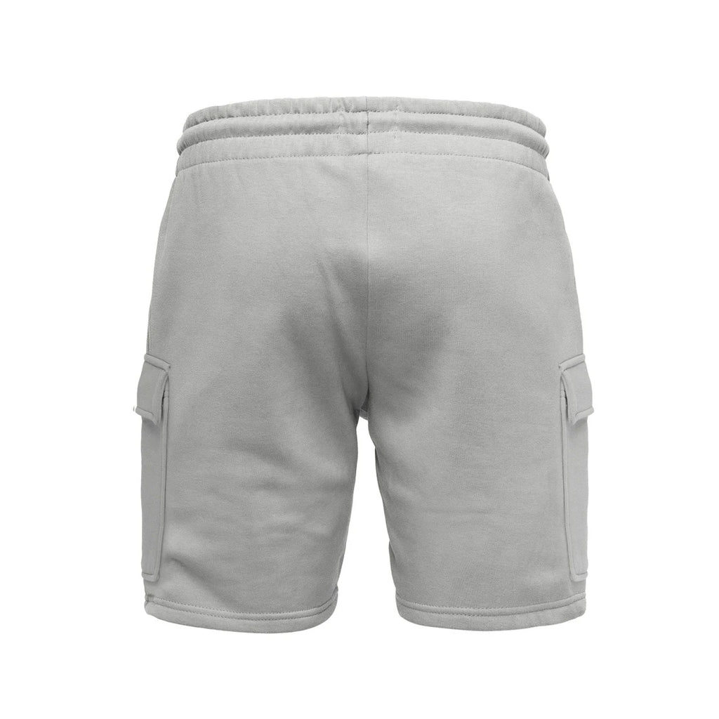 ljusgrå shorts herr med cargofickor från Amaci & Sons bakifrån