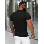 Slim Fit Modell Svart - T-shirt London bakifrån