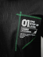 T-shirt med upphöjt mönster - Svart herr zoomad