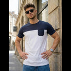 T-shirt herr mörkblå vit colorblock med bröstficka fram