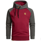 Vinröd hoodie herr med grå ärmar från Amaci & Sons