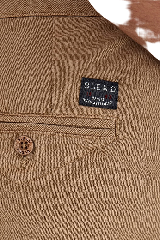 Blend casual herrbyxor BHNIGHT i färgen sand brown zoom ficka
