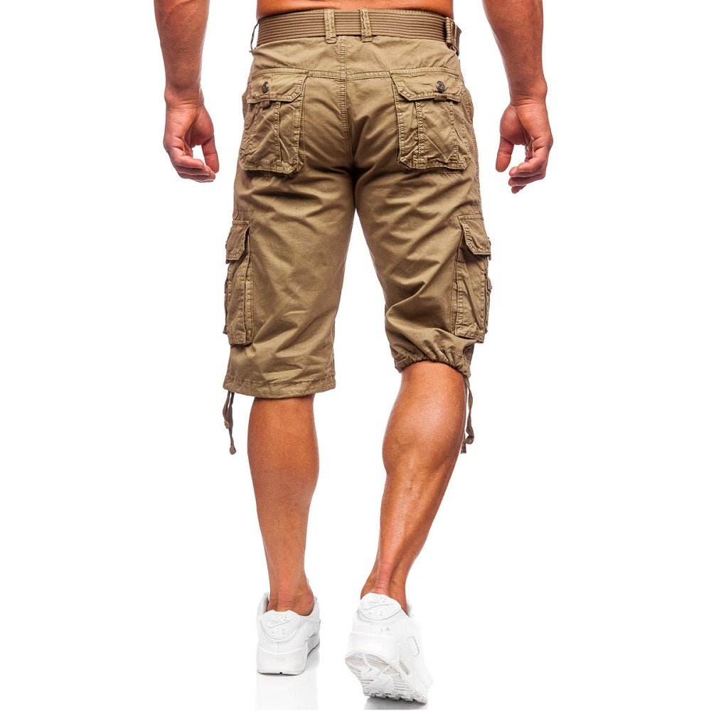 Bruna shorts med många fickor - Herrshorts bakifrån