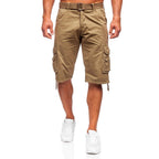 Bruna shorts med många fickor - Herrshorts framifrån