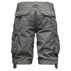 Cargoshorts från Amaci & Sons - mörkgråa bakifrån