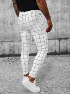 Chinos - Vita Herrbyxor med rutmönster slim-fit bakifrån
