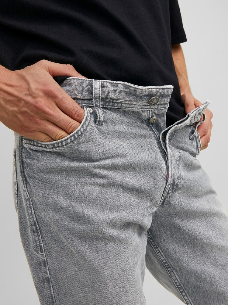 Gråa jeans Chris från Jack & Jones utan stretch zoom