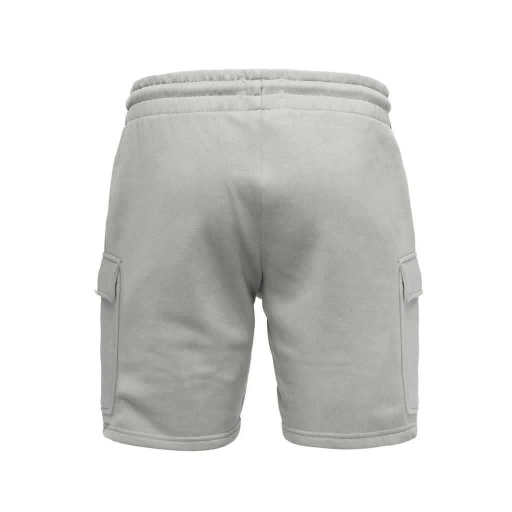 ljusgrå shorts herr med cargofickor från Amaci & Sons bakifrån