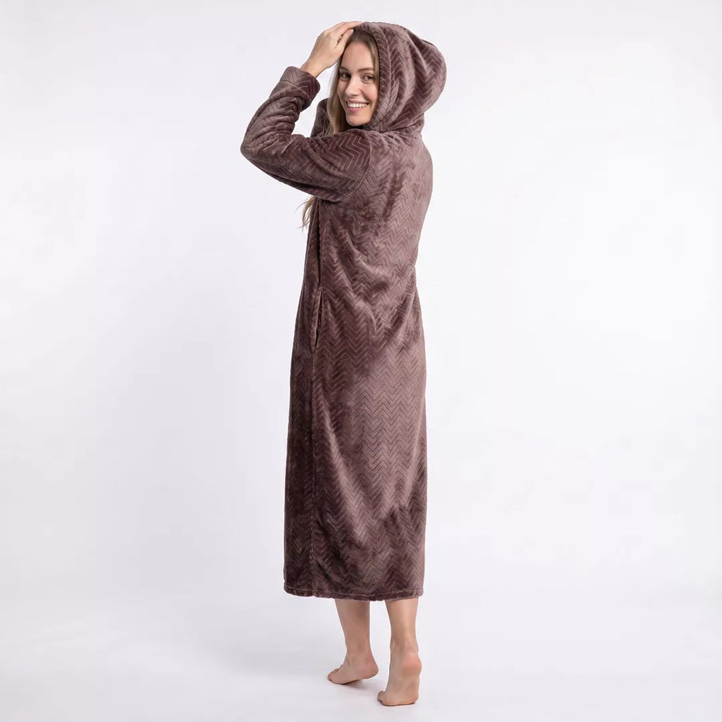 Extra lång brun morgonrock dam i coral fleece bakifrån