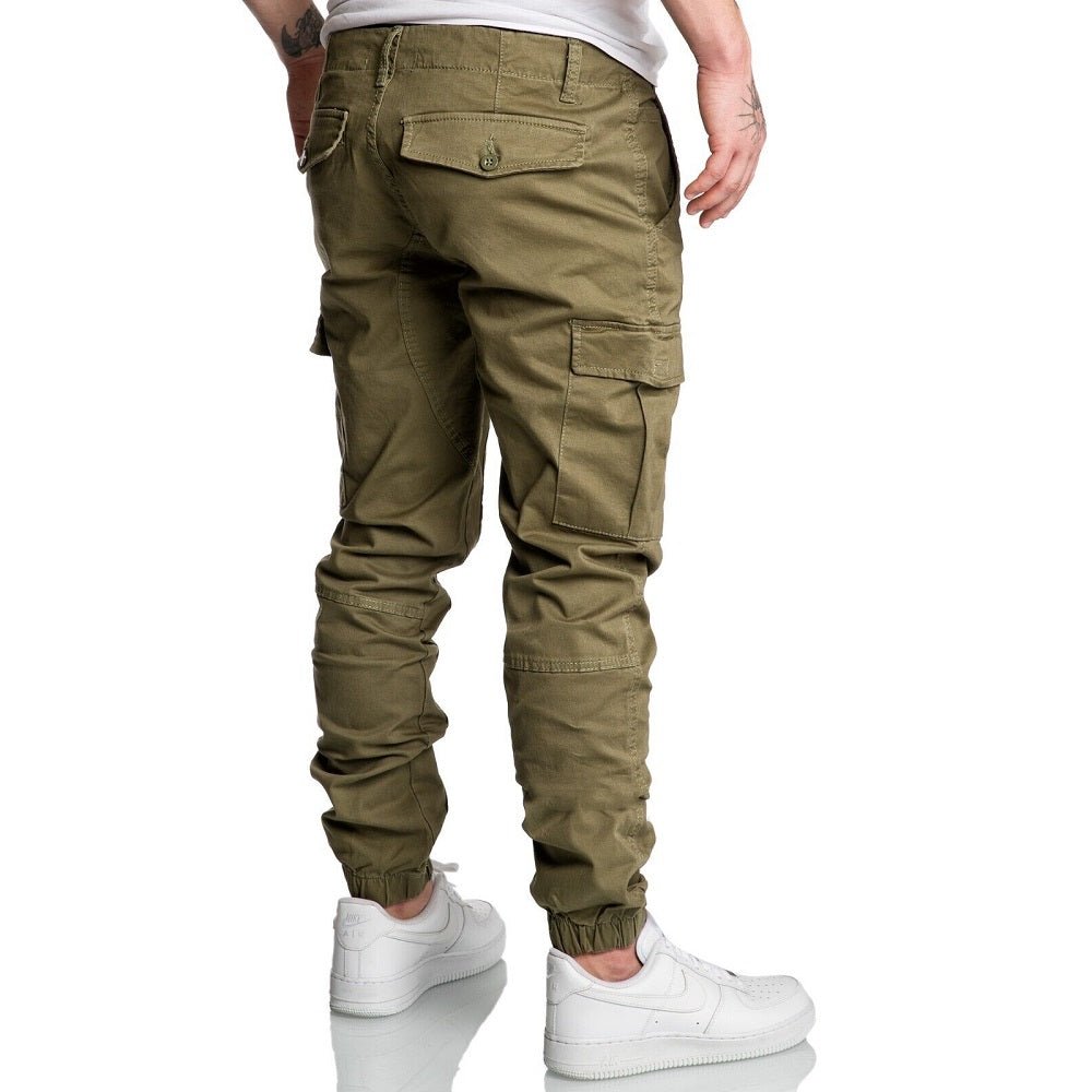 Olivgröna chino joggers 499 kr - Herrbyxor med cargofickor bakifrån