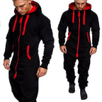 Svart onesie med snygga röda inslag