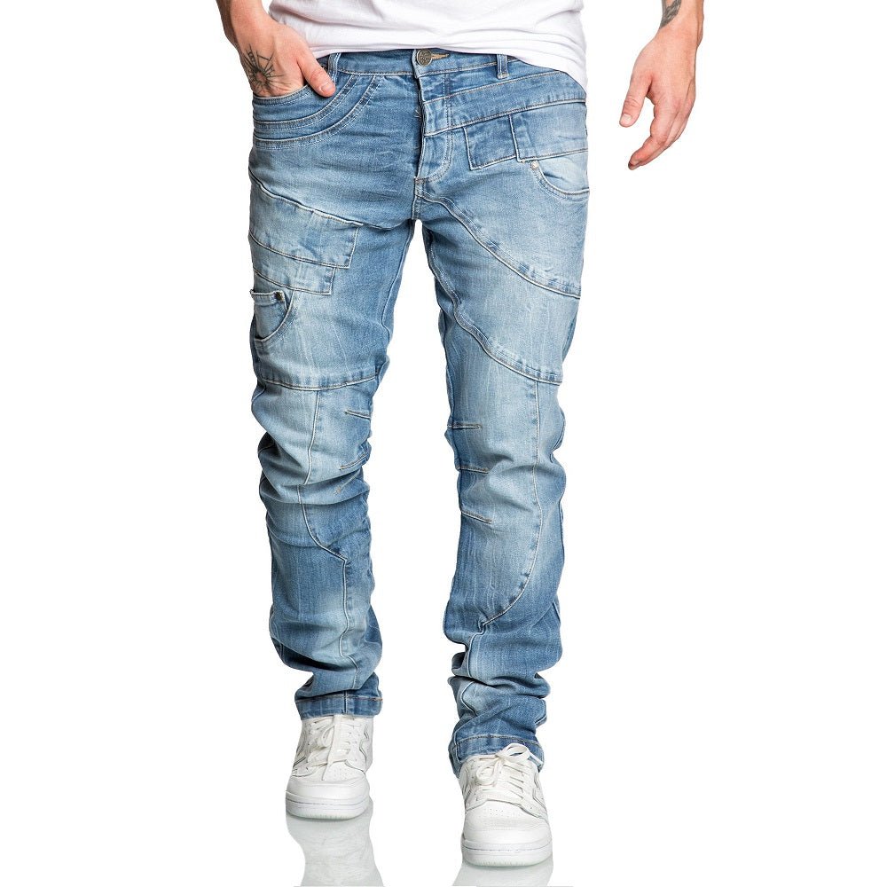 Ljusblåa herrjeans med stretch framifrån