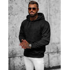 Svart hoodie - Stilren herrtröja sida