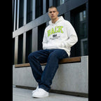 Vit back super hoodie herr sittandes