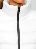 Vinterjacka Dam 599 kr - vit quiltad damjacka in zoomad