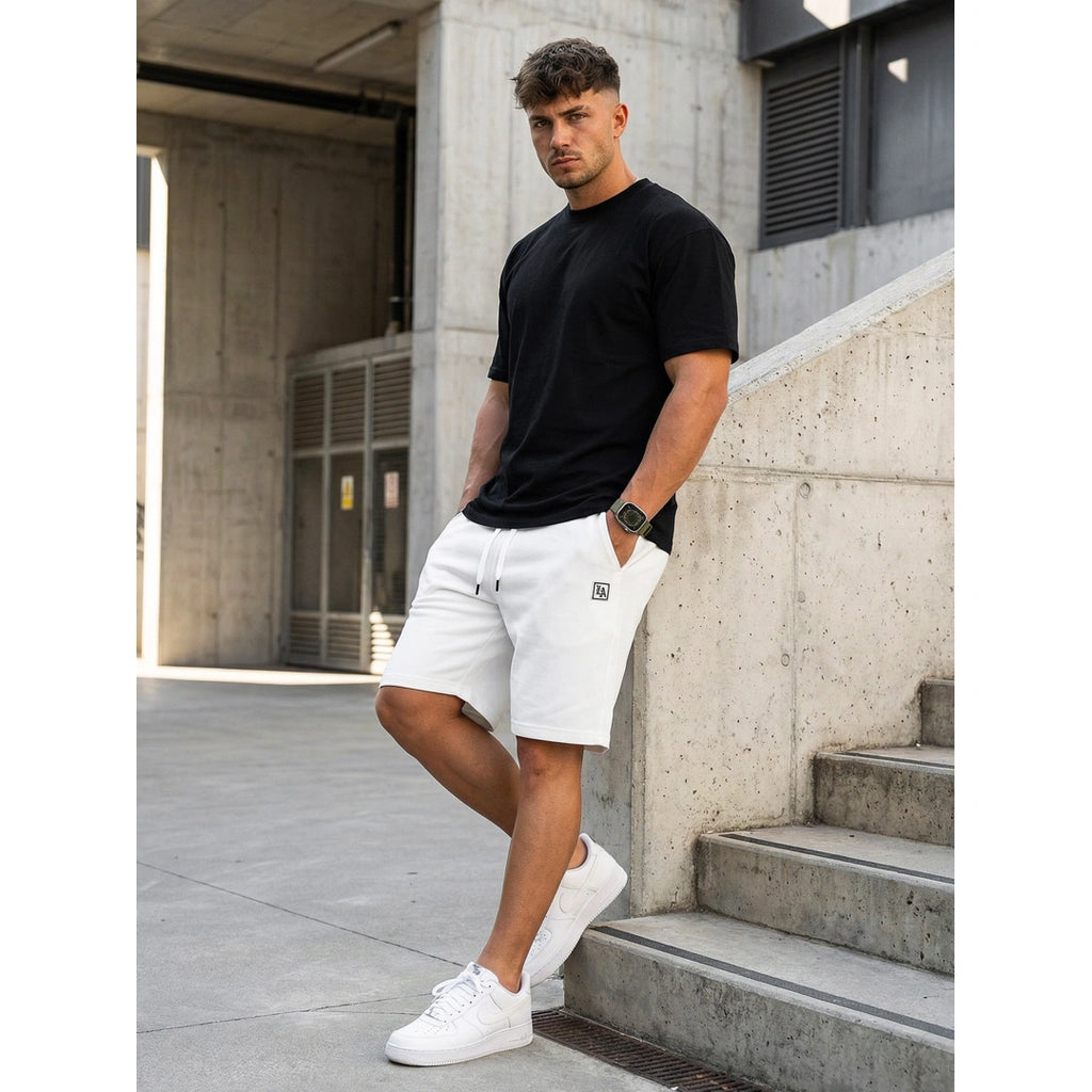 Billiga shorts herr vita modell framifrån