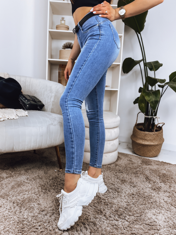 Ljusblå jeans - damjeans